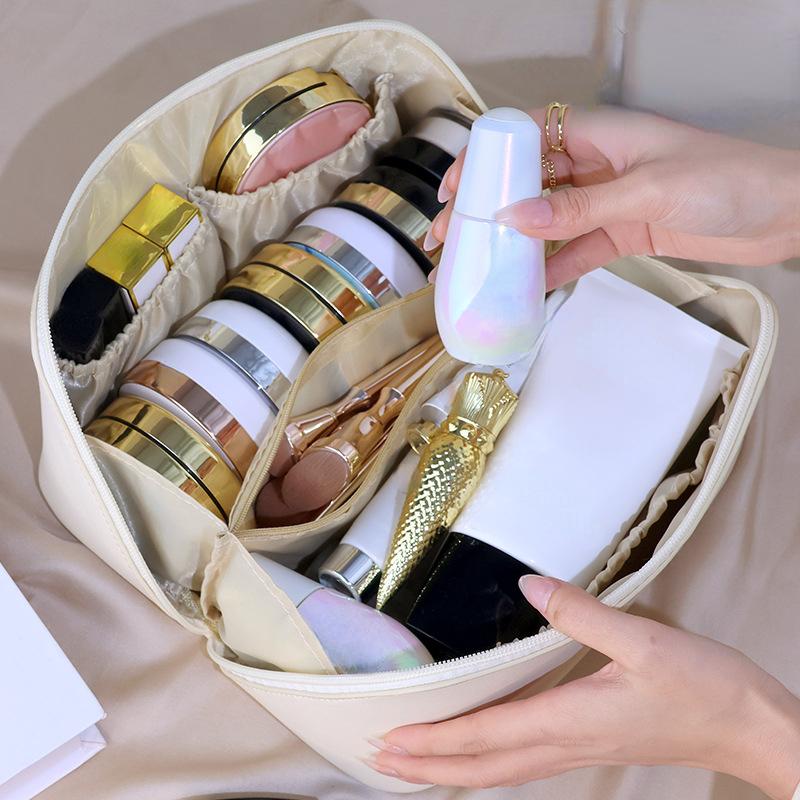 Leather Large Capacity Travel Cosmetic Bag Portable Women Makeup Case Waterproof Multifunctional Toiletry Organizer Storage Bag