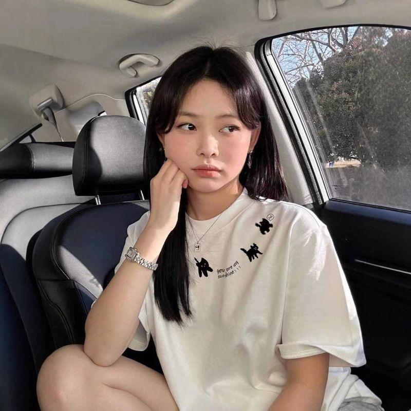 

Plus-Size White T-Shirt with Cat Print, Short Sleeves, Pure Cotton, Summer Loose Fit, Unique Design Top for Women White M [Recommendation 40-50kg]