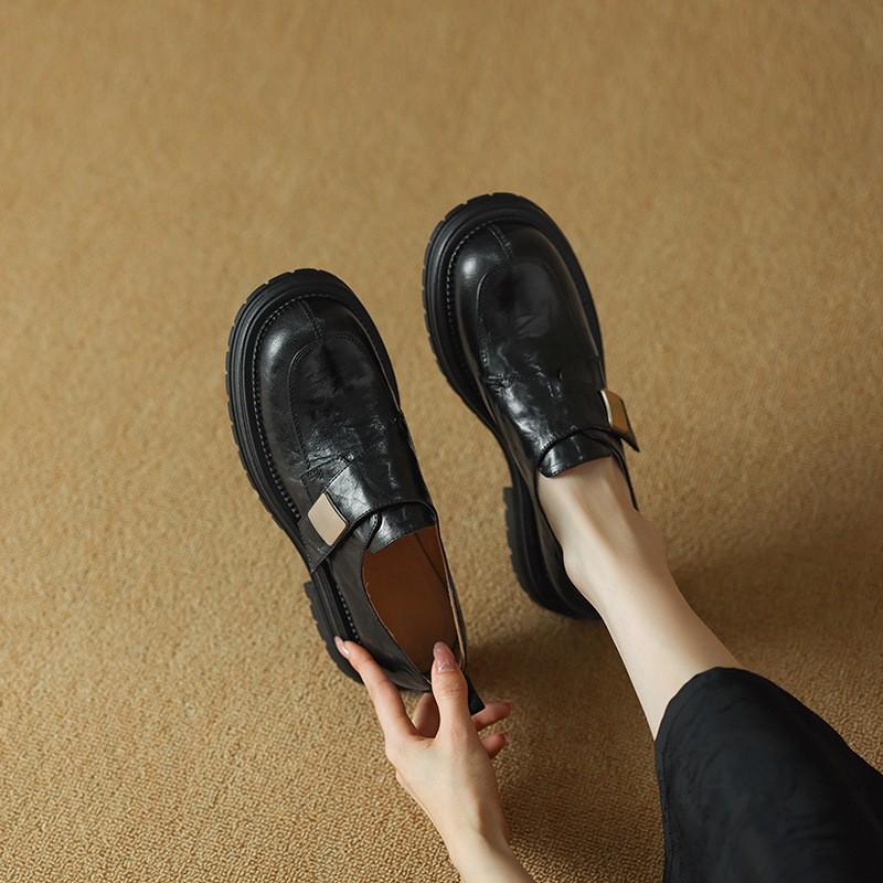 Fashion Elegant Flats Women Shoes Fashion Autumn New Sneaker 2025 New Trends Brand Shoes Designer Classical Running Zapatillas De Mujer