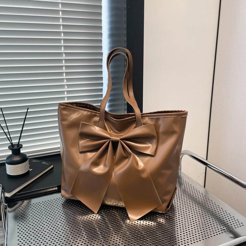 Bow Large-capacity Tote Bag Women's New Niche High-end Soft-sided Commuter Handbag Shoulder Bag Creativity