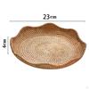 Elegante handgeflochtene Rattanschale zum Servieren und Ausstellen