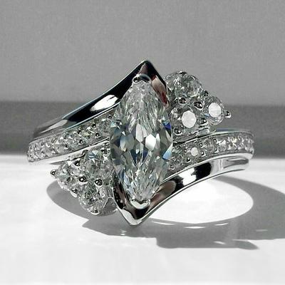 New Gorgeous Crystal Marquise CZ Rings for Women Modern Novel Design Wedding Engagement Lady's Accessories New Trendy Jewelry