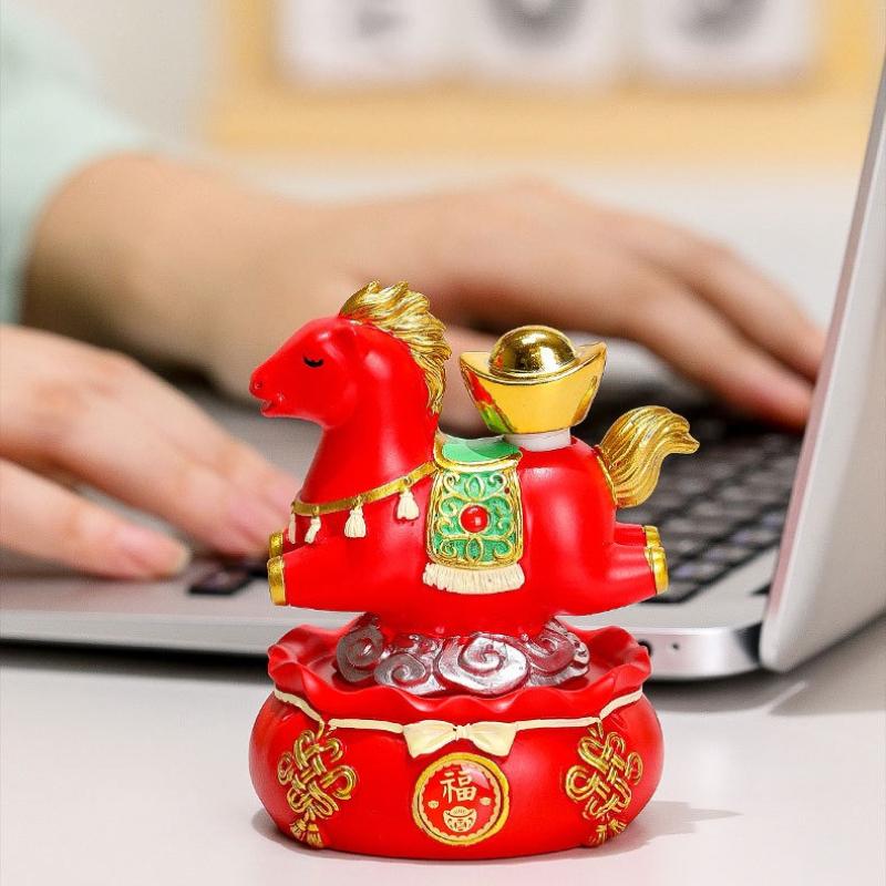 1 Peça Mascote do Ano do Cavalo Guochao Cavalo Ornamento para Decoração de Casa Ornamento para Mesa de Escritório Presentes Criativos Companheiro Cavalo do Zodíaco