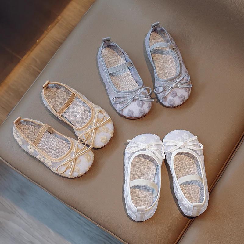 Girls Summer Mesh Bow Flat Shoes Female Infant Embroidery One Stirrup Sandals Students Simple Elasticized Princess Shoes 23-36