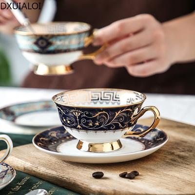 Tazza in ceramica stile britannico DXUIALOI creativa corte tazza da caffè tazza tazza per acqua tazza da tè pomeridiano set con piattino decorazione per la casa 250ml