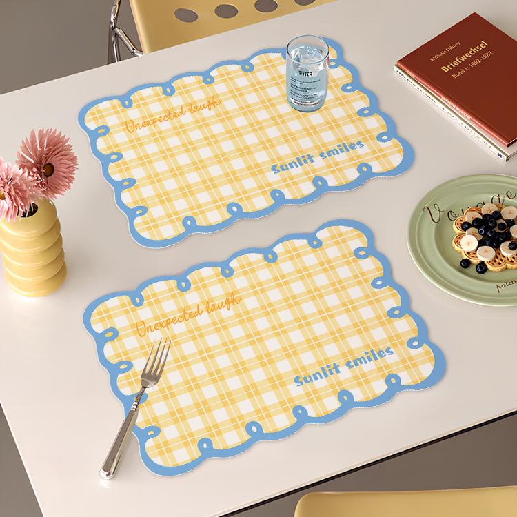 Fresh Plaid Diatomaceous Earth Anti-Scald Non-Slip Placemat