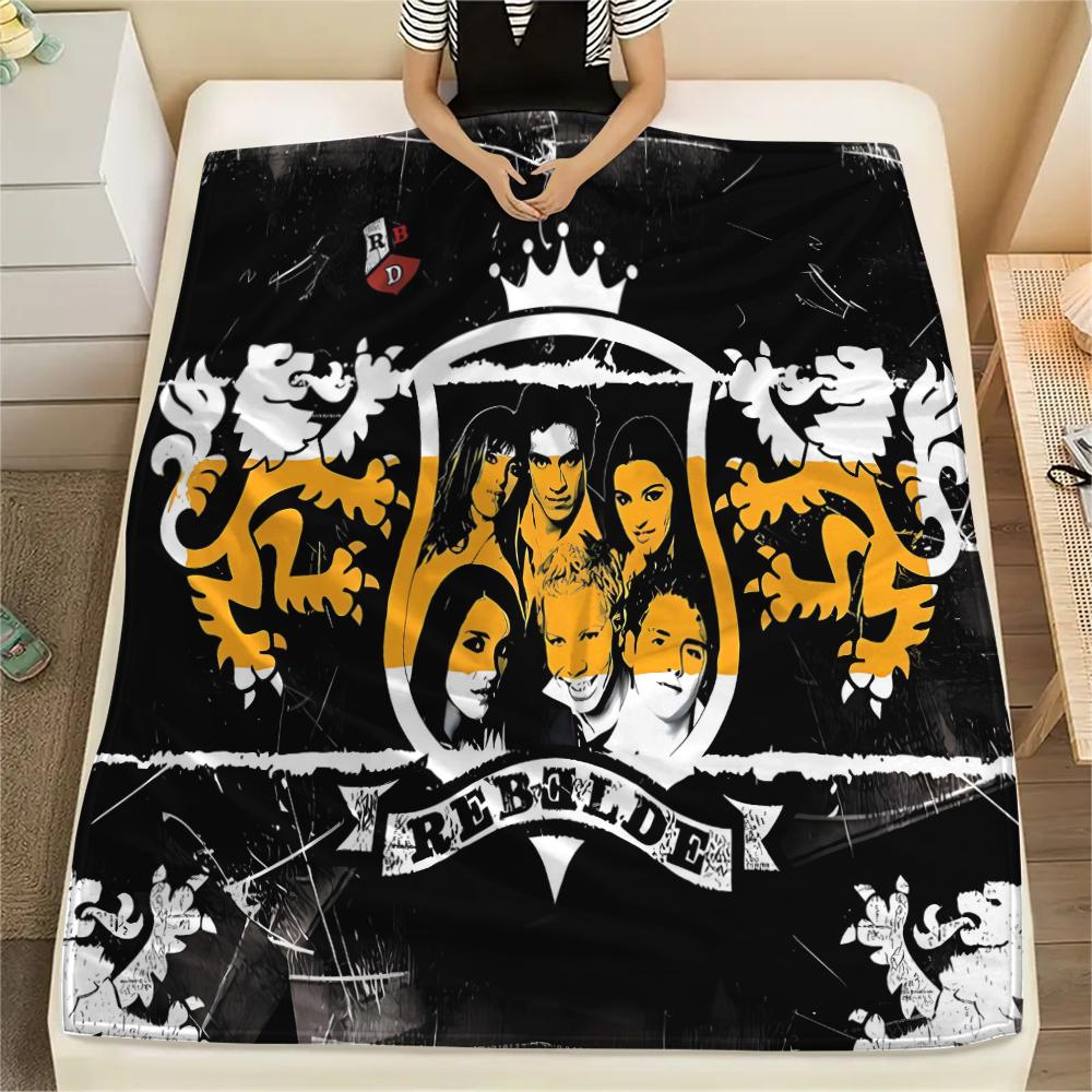 1 Stück RBD Banddruck Flanelldecke, Hohe Qualität, Bequem für alle Jahreszeiten, Heimdekoration, Wärme und Komfort, Perfekt für Geschenke