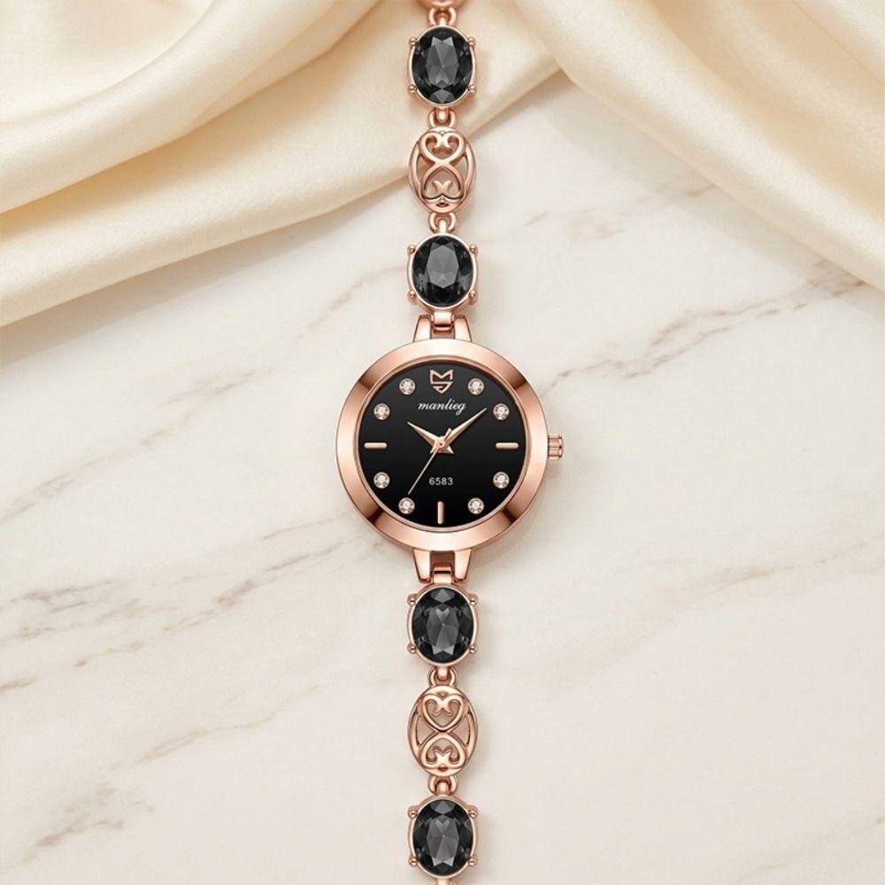Rhinestone Rotundity Shaped Watch with Adjustable Bracelet Women Wristwatch Wrist Decoration Gift