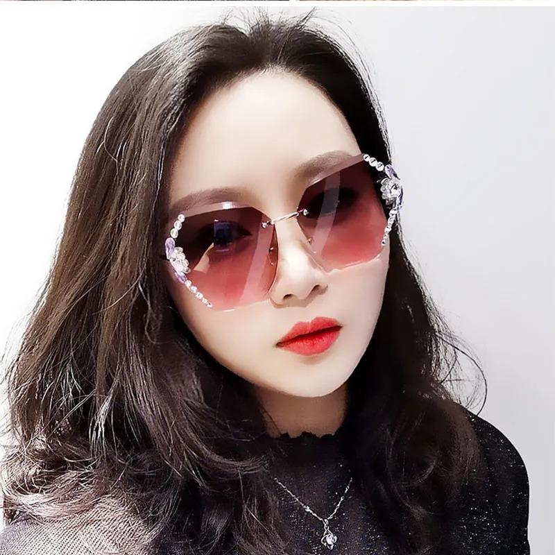 Frameless diamond-encrusted fashionable women's side sunglasses, women's street style glasses, outdoor UV-resistant sunglasses