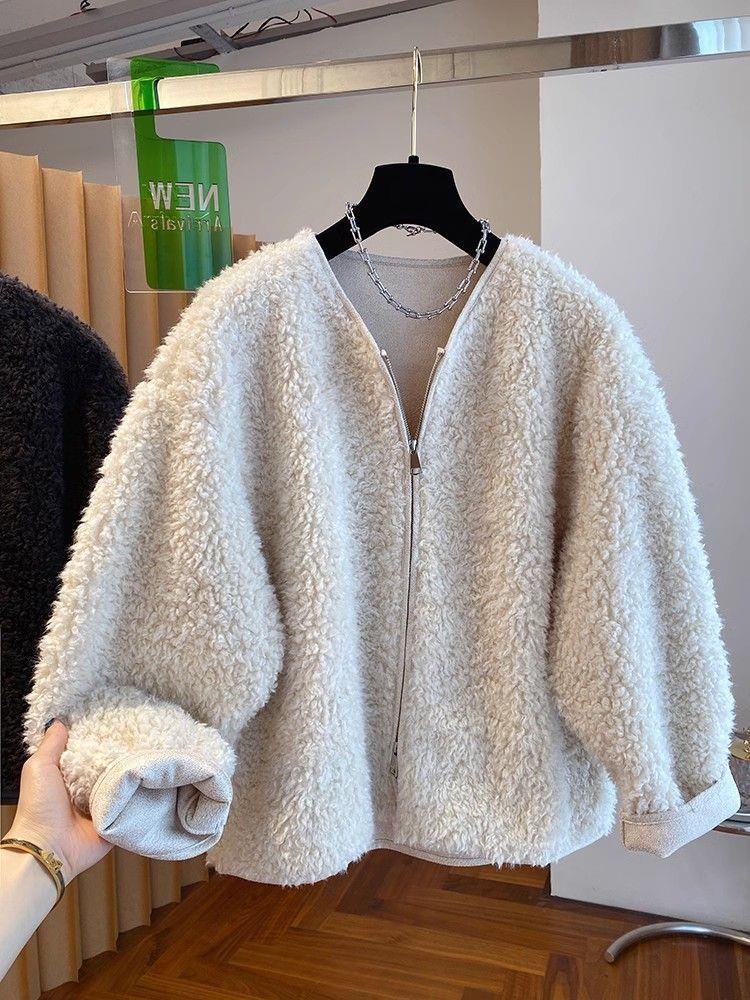 Winter 2025 Women's Faux Lambswool Leather-Fur Coat - Warm, Loose, Fluffy