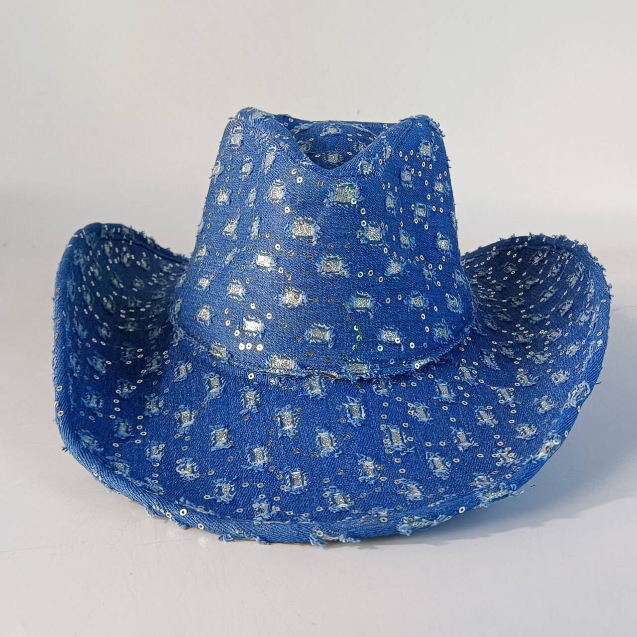 

Blue faux felt western hat with a sequin pattern. This hat is perfect for those seeking a unique look cowboy hat M56-58CM