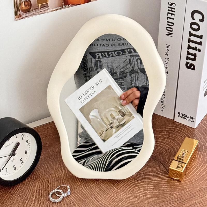 Ins-Stil Wolkenblume Schreibtisch-Kosmetikspiegel