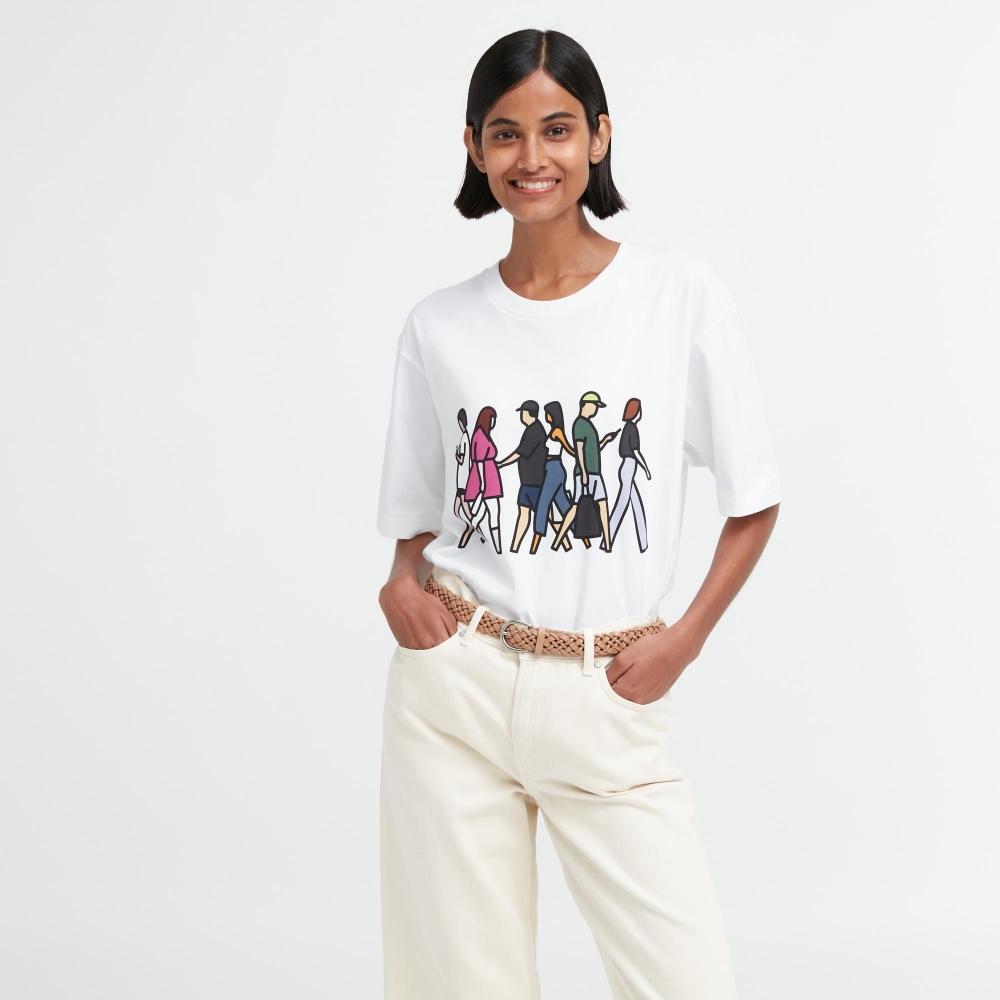 Uniqlo Japan Peace For All Graphic T shirT  shorT Sleeve  Regular fiT  Julian Opie
