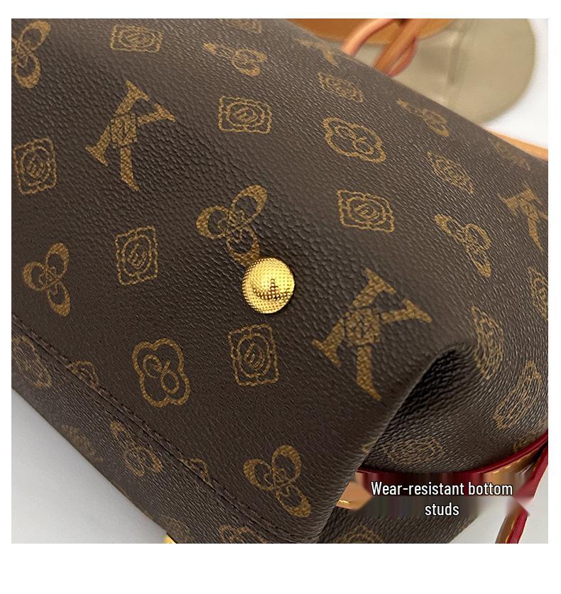 Elegant Floral Women's Tote: New Large-Capacity, Lightweight, Fashionable, Versatile Commuter Underarm Bag.