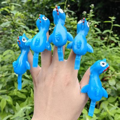 10Pcs Flying Chicken Catapult Rubber Chicken Finger Catapult Stretchy Chicken Shooter for Kids Indoor Outdoor Fun Christmas Party Favors Gift Goodie