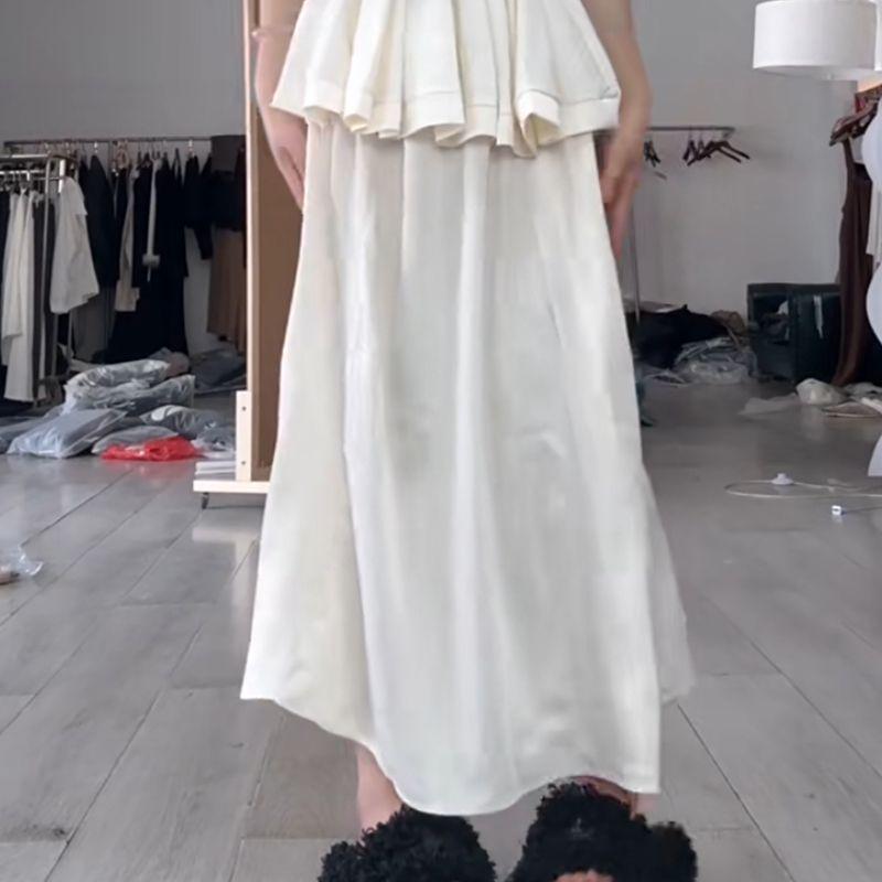 

2026 Summer Satin V-Neck Waist-Cinching Top & High-Waisted A-Line Skirt Two-Piece Set M up to 50 kg