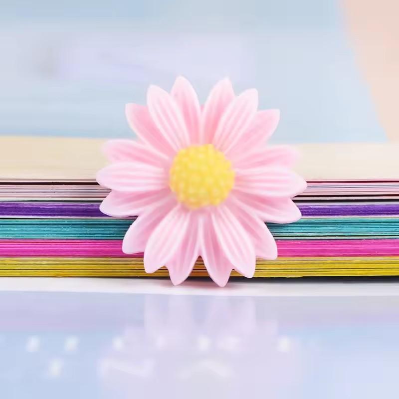 8mm & 13mm Beautifully Colored Flatback Daisy Flower Resin Cabochon Artificial Style for Earring Making or Souvenir Use
