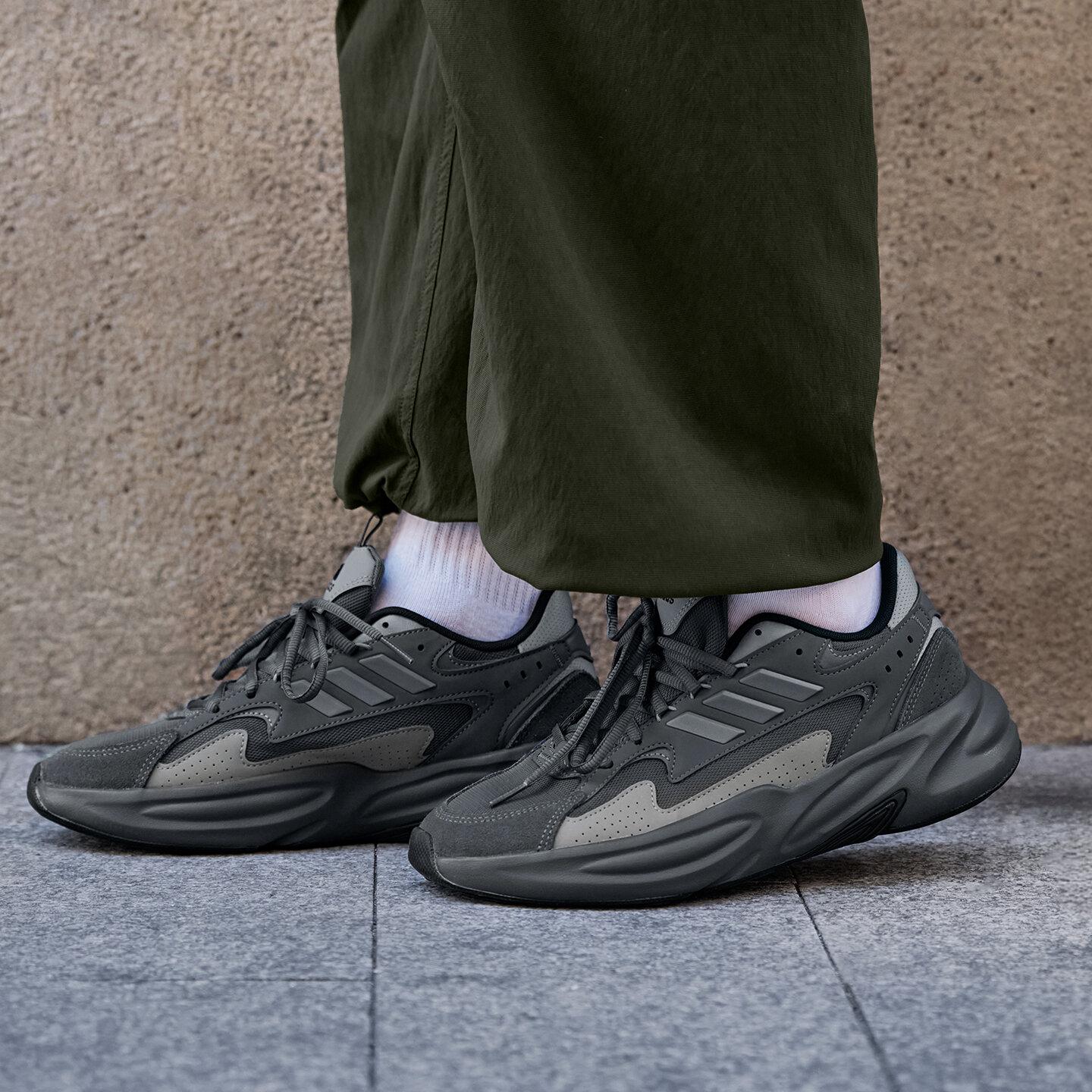 Adidas OZWAVE Chunky Sneakers Unisex 38
