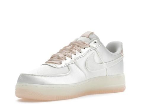 Nike Air Force 1 '07 LV8 Sail Barely Orange W - HQ3762-133