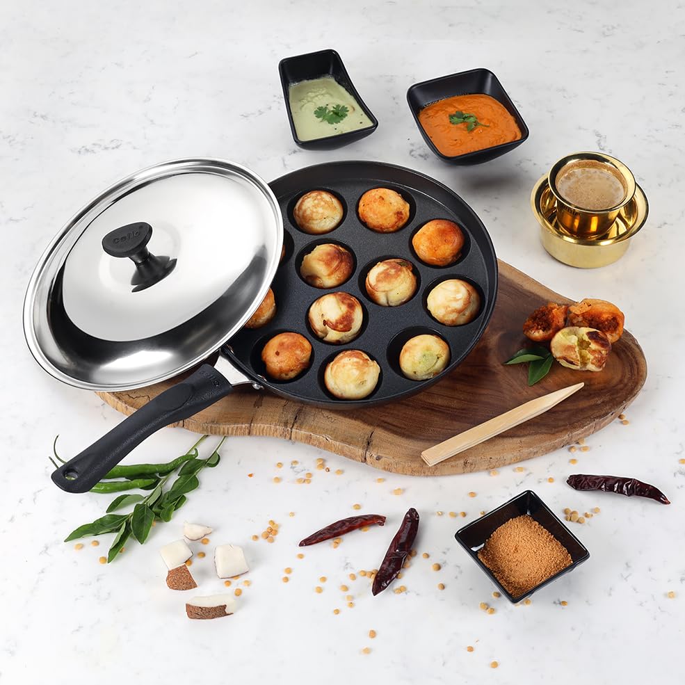 CELLO Tigaie antiaderentă cu 12 cavități pentru preparat appam crocant cu capac | Esențial de bucătărie ușor de curățat și care economisește spațiu | Ustensilă de gătit compactă gri