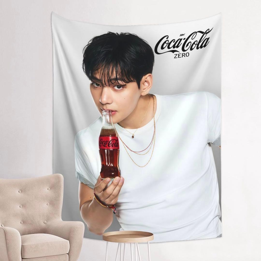 [Б/У] Гобелен BTS Coca-Cola Тэхён V Тэ