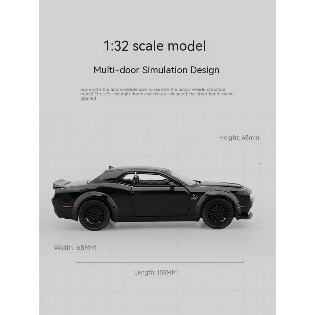 1/32 Scale Dodge Challenger Hellcat STR Red Eyes Toy Car DieCast Vehicles Metel Cars Decoration Pull Back Model Cars with Sound and Light