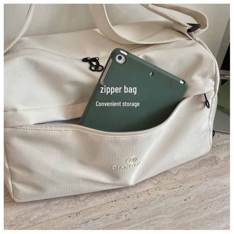 Spacious Travel & Fitness Bag with Shoe Compartment - Yoga & Gym Ready, Wet/Dry Separation
