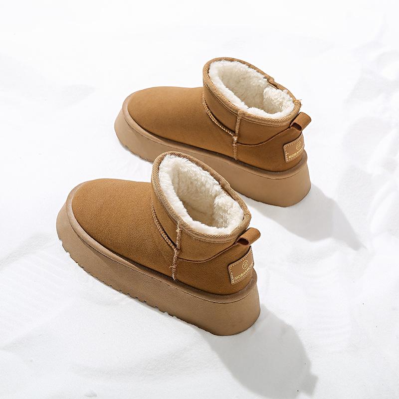 

Водонепроницаемые зимние ботинки большого размера с толстой подошвой, увеличивающие рост, для женщин, зимние с добавлением флиса, толстые нескользящие ботинки из хлопка большого размера для северо-востока 41 коричневый