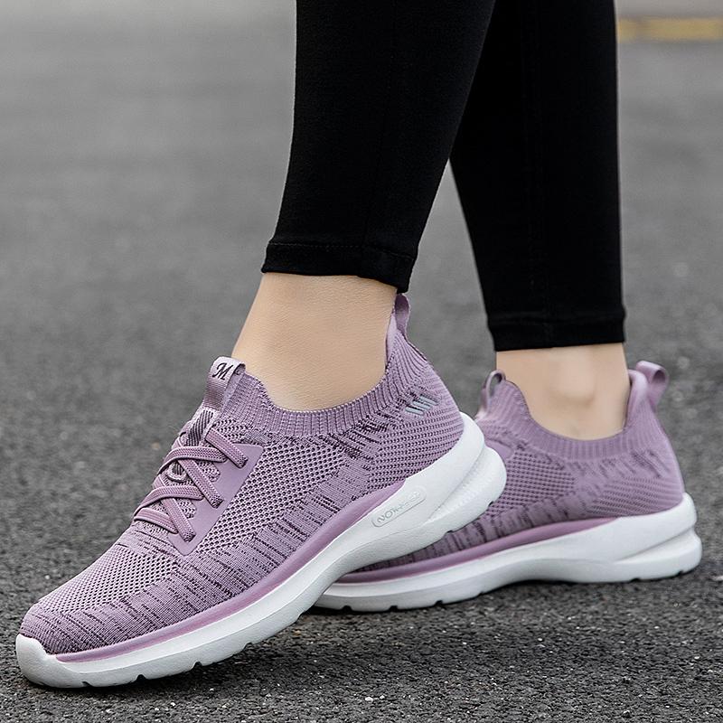 Hot Sale Fashion Running Sneakers for Men Women Breathable Socks Shoes Trainers Men Slip-on Lightweight Sports Shoes Big Size