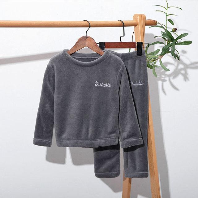 

Детские теплые брюки для осени и зимы Зимние плюс бархатные пижамы для мальчиков Детские топы Одежда для девочек Пижамы Коралловый бархат плотный 100cm серый