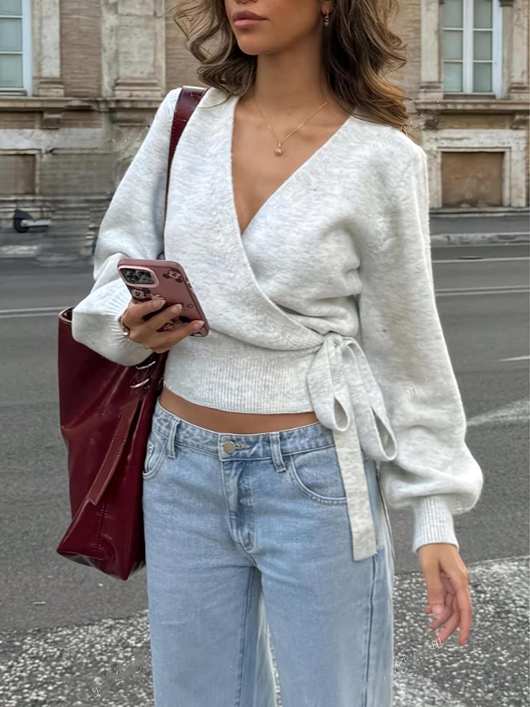 Women's Light Gray V Neck Cross-Tie Bubble Sleeve Cropped Knit Top