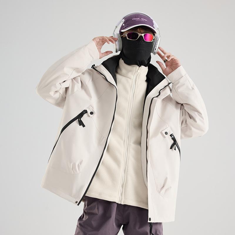 Dragon Fruit Jacket Outdoor Three-in-one Women's Small Windproof Waterproof Travel Jacket Mountaineering Suit