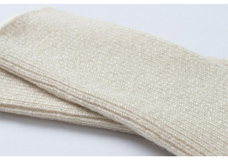 Ribbed 100% Pure Cashmere Fingerless Knit Gloves
