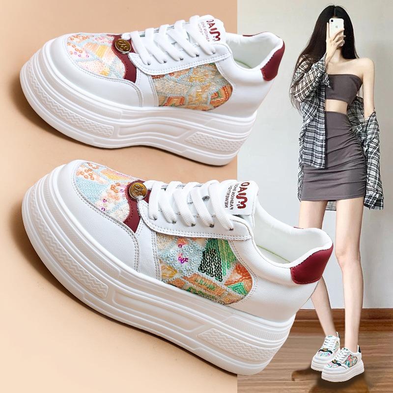 Autumn new high-value leather thick-soled sequins little white shoes women's explosive version small height-increasing student shoes