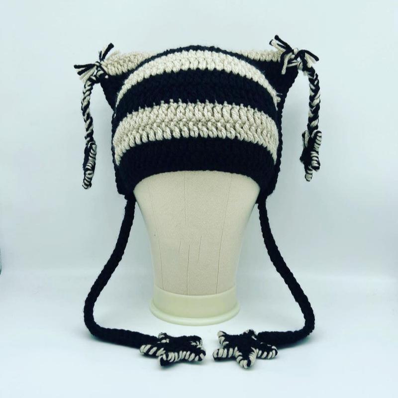 Purely Handmade Ruffled Hat, Adult Lace Beanie, Fashionable and Versatile Ruffled Hat