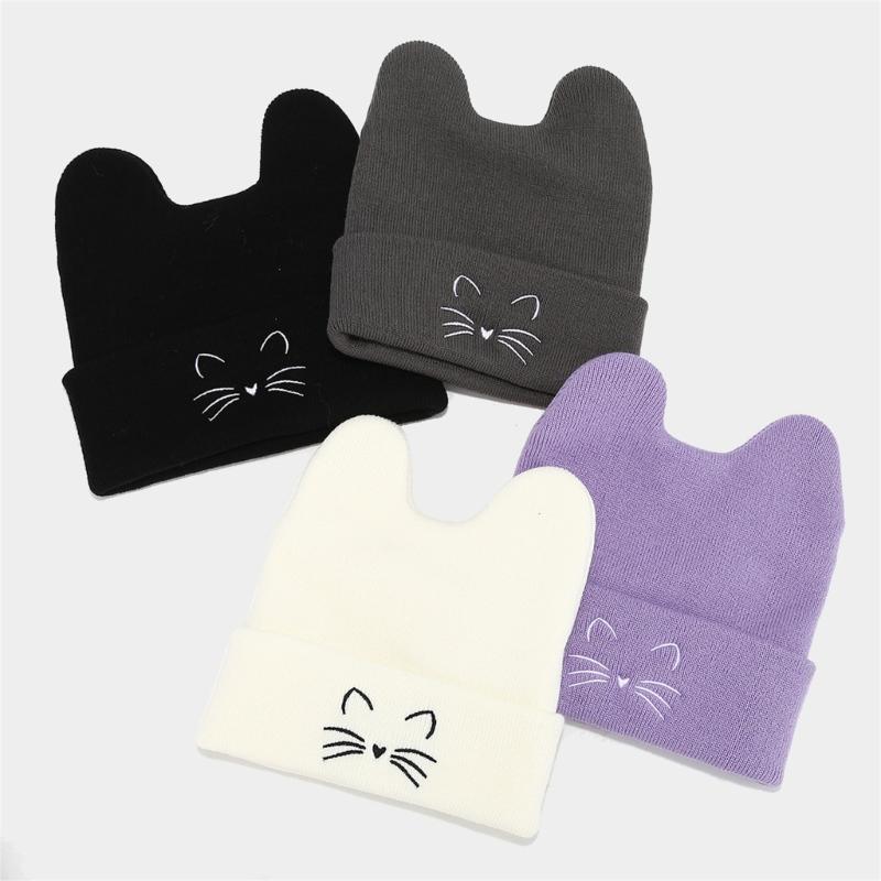 Fashion Knitted Hip Hop Skull Hat Unisex Headwear with Delicate Embroidered Cats for Trending Appeal