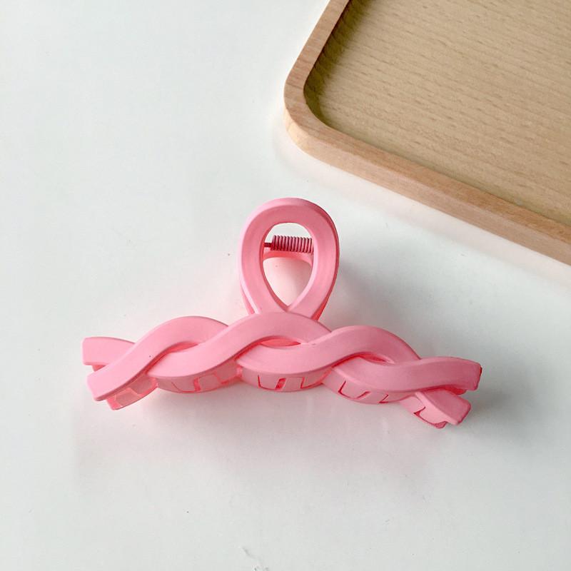 Elegant Retro Geometric Frosted Hair Clip Colorful And Unique Hair Claw For Girls