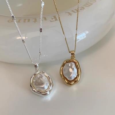 French Irregular Baroque Pearl Necklace Women's Design Collarbone Chain Neck Chain New