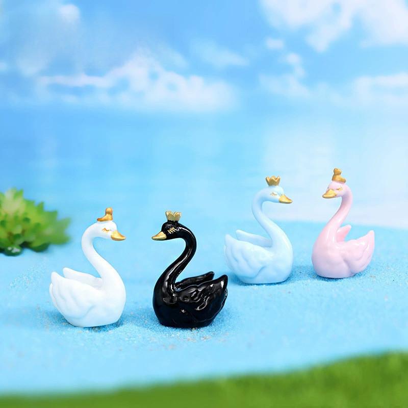 Cute Resin Cartoon Swan Figurines For Miniature Garden And Home Decor