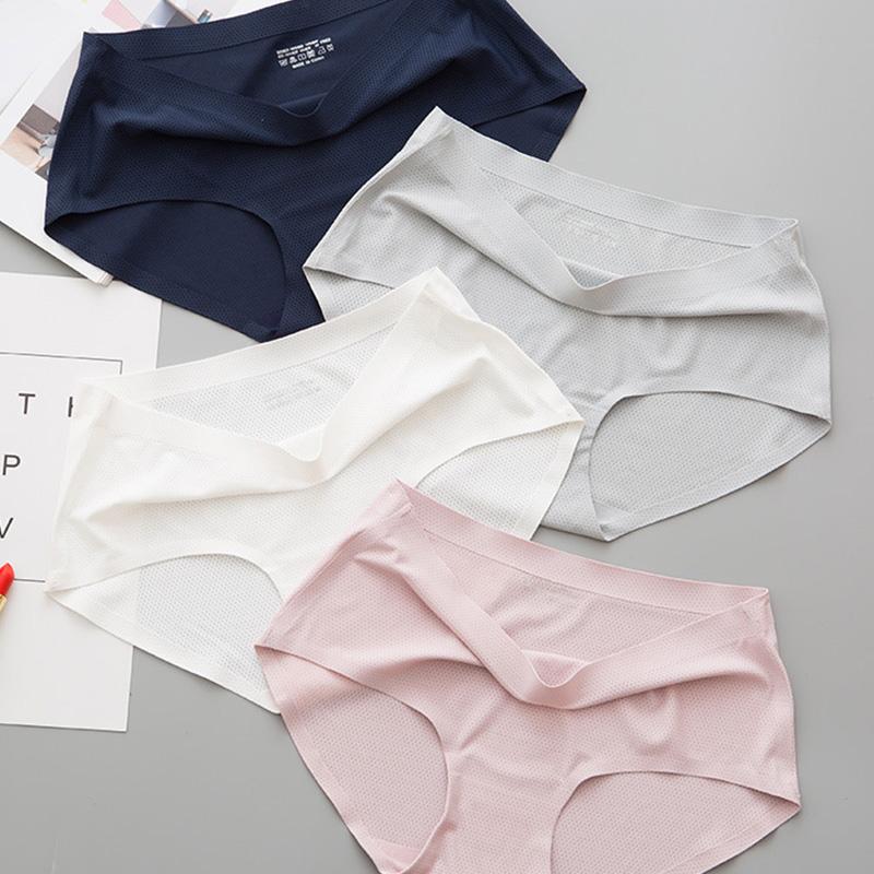 Fashion Solid Color Women's Large Size Ice Silk Underwear Seamless Breathable Hole Mid-waist Briefs Comfortable Underwear