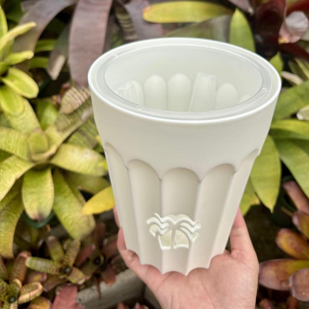 Self-Watering Flower Candle Pot: Begonia, Tortoise Shell, Bamboo Design for Hydroponic Planting