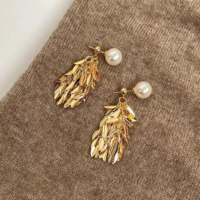 

Шикарные и элегантные серьги с кисточками, золотыми листьями кукурузы и жемчугом, серебряные иглы 925 пробы, женские серьги-пусеты