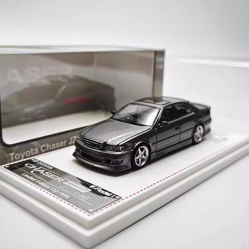 In Stock 1:64 Model 1 Fh Toyota Jzx100 Mk6 Chaser Simulation Alloy Miniature Die-Casting Car Models Customized Receive Toys Gift серый