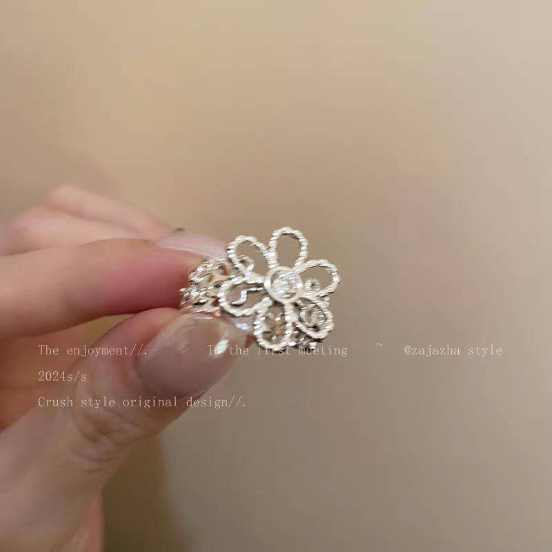 Light luxury fashion high sense pearl zircon copper ring women's design sense retro personality open index finger ring simple