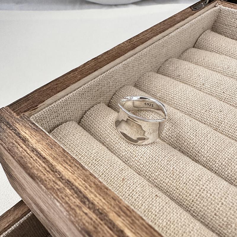 

Текстурированное изогнутое кольцо из стерлингового серебра 925 пробы - Модные украшения в корейском стиле Adjustable