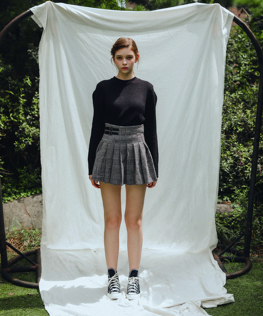 Hypernet Buckle Pleated Check Mini Skirt