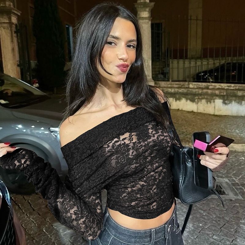 

Shemoda Sneaky Design Pure Desire Sexy Slightly Transparent Embroider Lace Asymmetric Diagonal Collar Open Finger Long Sleeves T-shirt Tops Women Black L