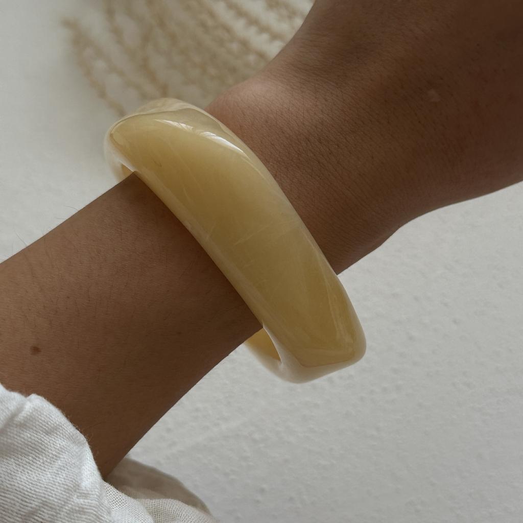 Vintage Wide Cuff Bangles Hip Hop Punk Pearl Beads Geometric Metal Spring Bangles For Women Bracelets Men Jewelry