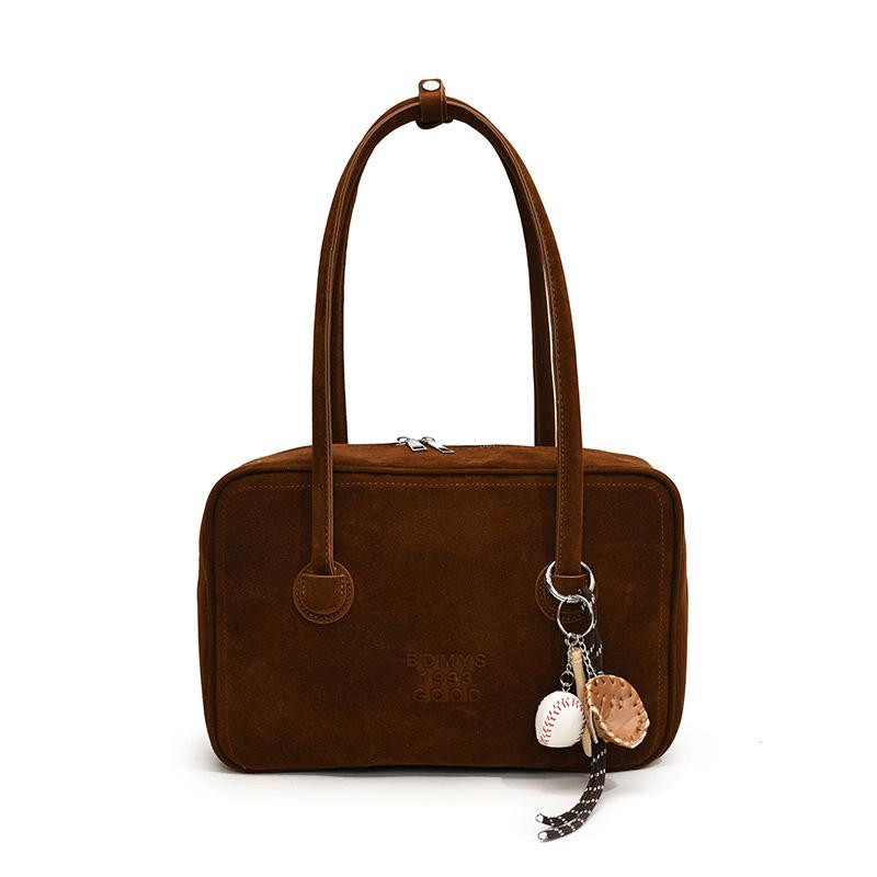 

Stylish retro premium texture underarm bag women s 2025 new simple large-capacity tote bag shoulder commuter bag no pendant темно-коричневого