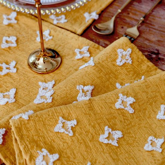 Boho Burlap Yellow Table Runner Wear Resistant Stain-Resistant Machine Washable Summer